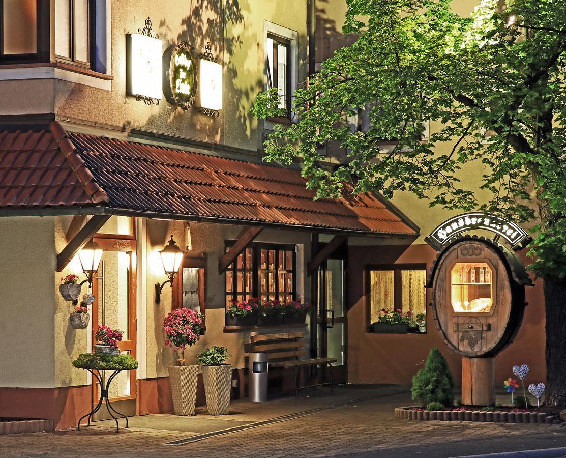 Landgasthof Zur Linde 하임부헨탈 외부 사진